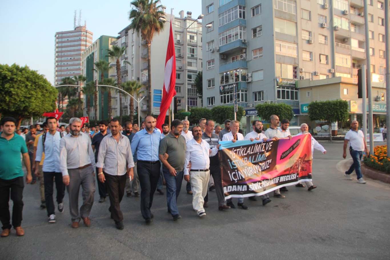 Adanalı STK’lardan ‘Darbeye Hayır!’ yürüyüşü Adanalı STK’lardan ‘Darbeye Hayır!’ yürüyüşü